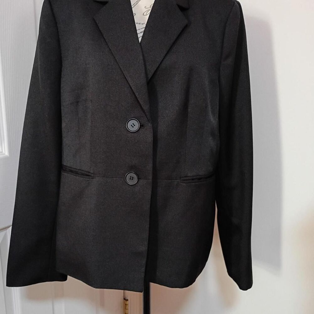 Kasper Women's Black Jacket